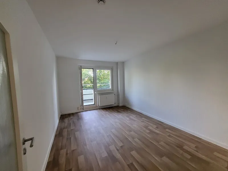 2,5 Zimmerwohnung in Kaulsdorf Nord. Optional mit EBK des Vormieters. — photo 1